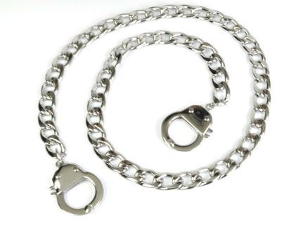 Halskette mit Handschellenverschluss